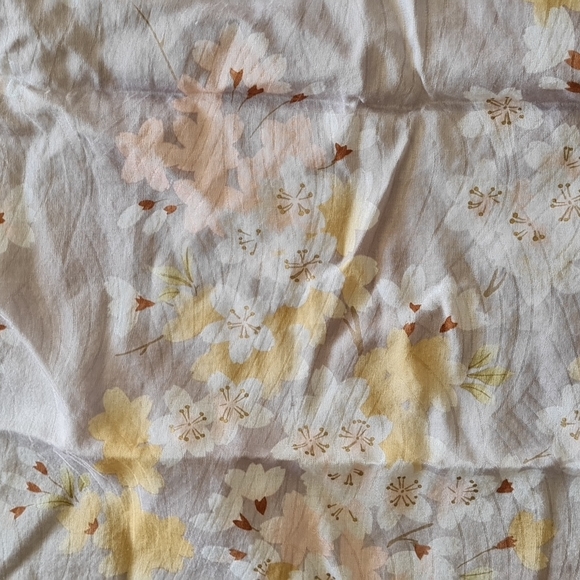 🏵️3for$15-🏵️FLORAL🏵️HANDKERCHIEF - Picture 4 of 4